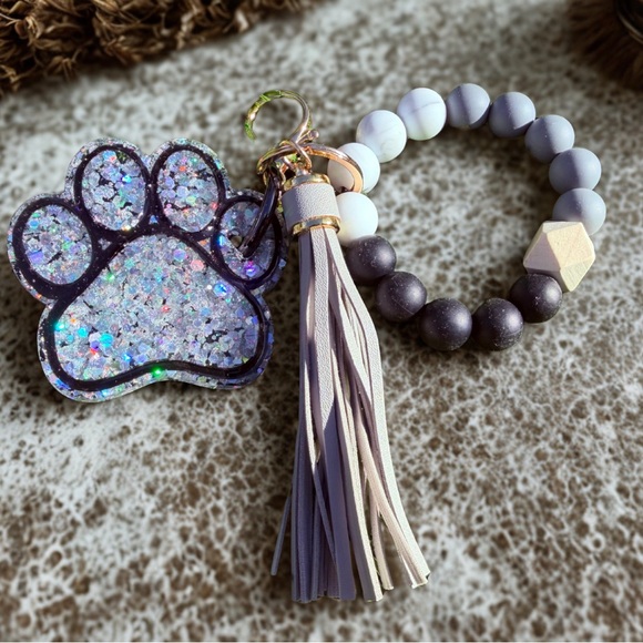 Glitter Paw Print Key Holder with Tassel - Picture 3 of 8